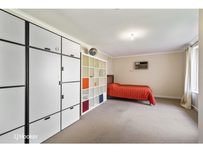 9 Harris Road, Vale Park SA 5081