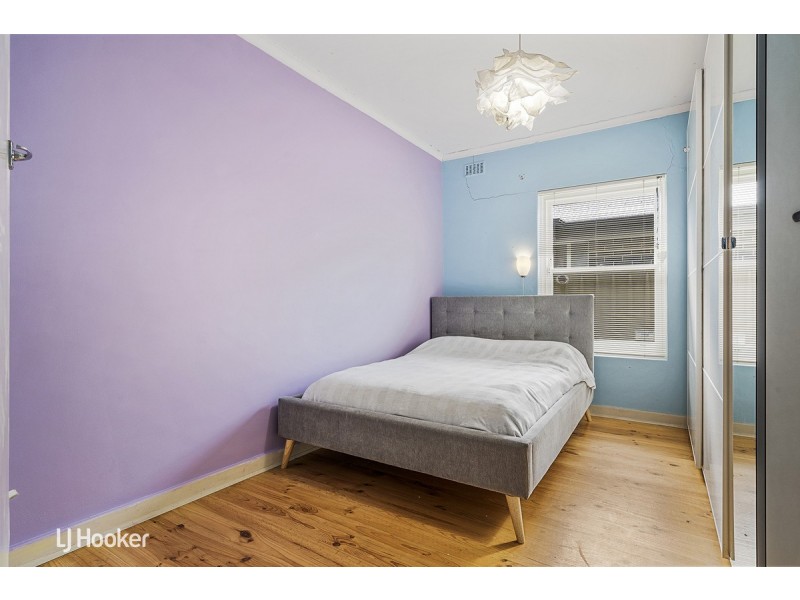 9 Harris Road, Vale Park SA 5081