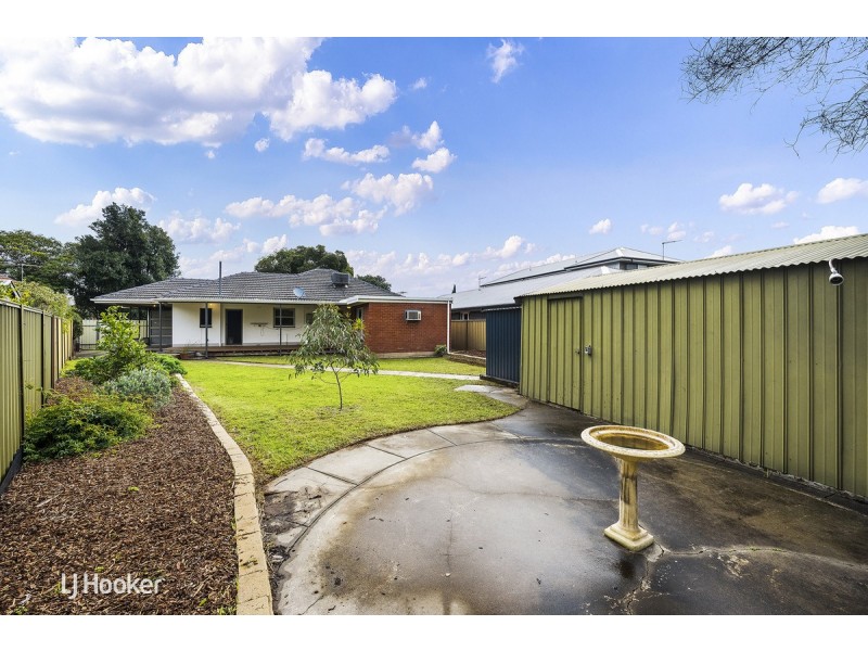 9 Harris Road, Vale Park SA 5081