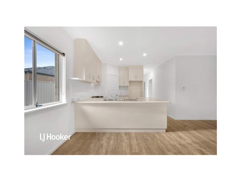 8A Fulton Street, Gilles Plains SA 5086