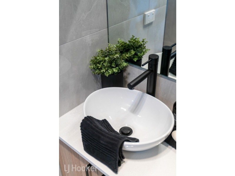 2 Reynolds Road, Campbelltown SA 5074