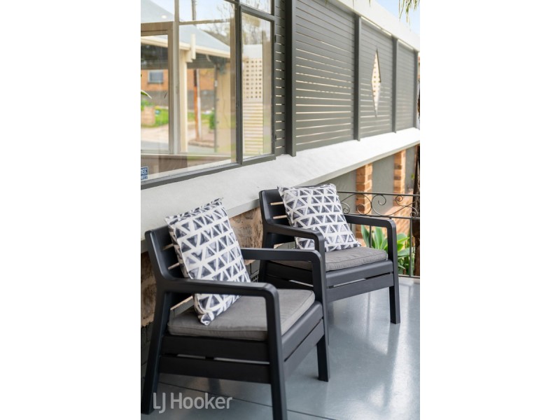 2 Reynolds Road, Campbelltown SA 5074