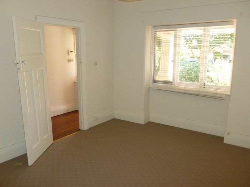 18 Corinda Avenue, Kensington Park SA 5068