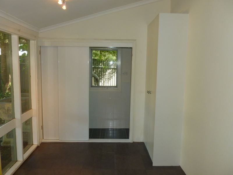 18 Corinda Avenue, Kensington Park SA 5068