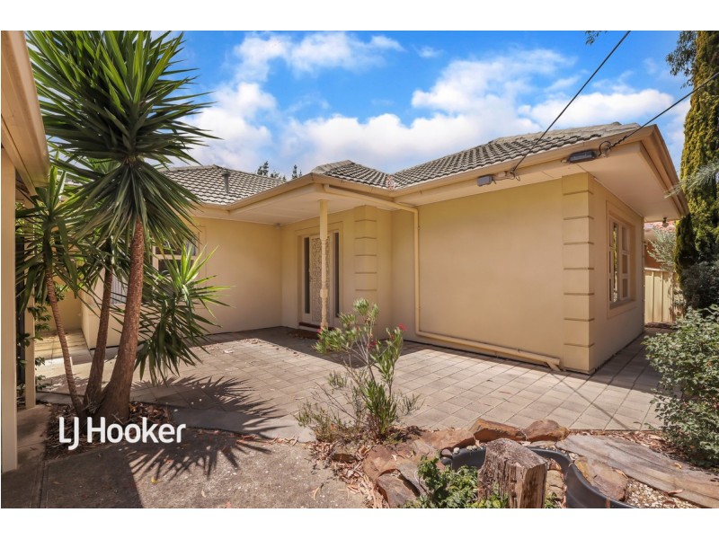8 Roland Road, Rostrevor SA 5073