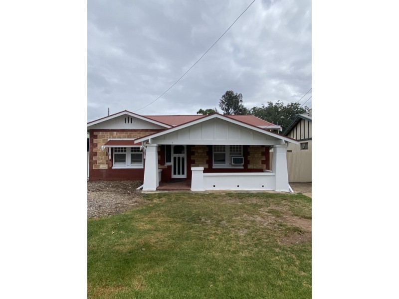 8 Poltawa Tce, Broadview SA 5083