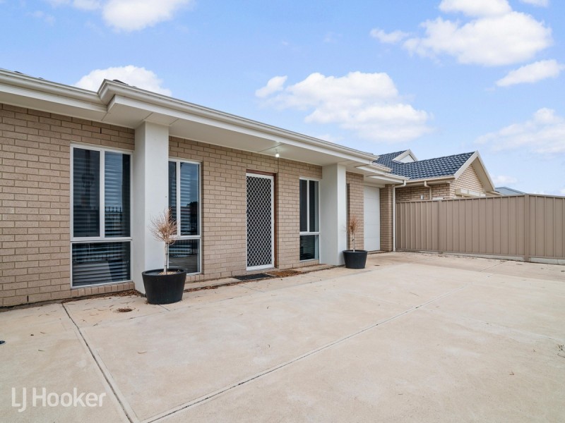 11 Chapman Road, Woodville Gardens SA 5012