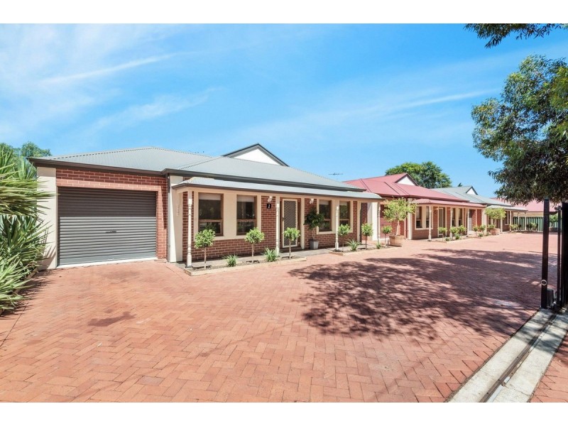 2,3/5 Augusta Square, Smithfield SA 5114