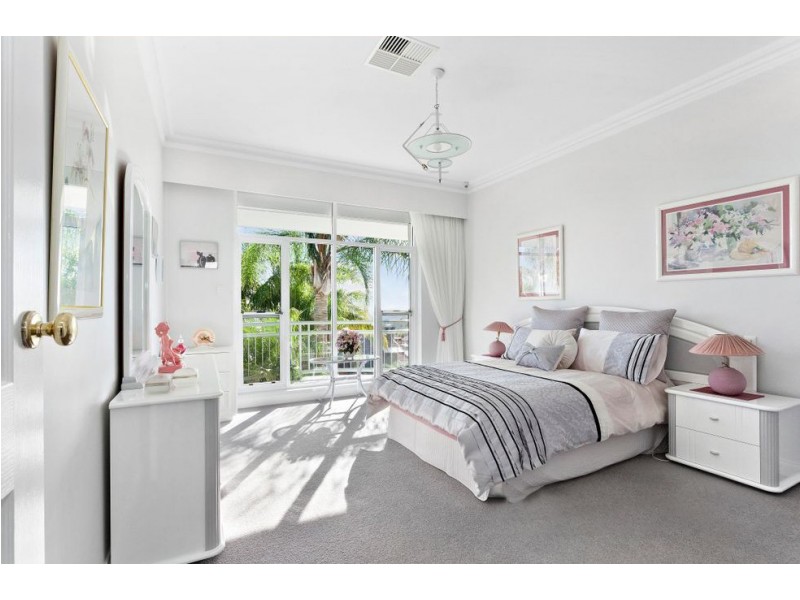 15 Grevillea Avenue, Athelstone SA 5076