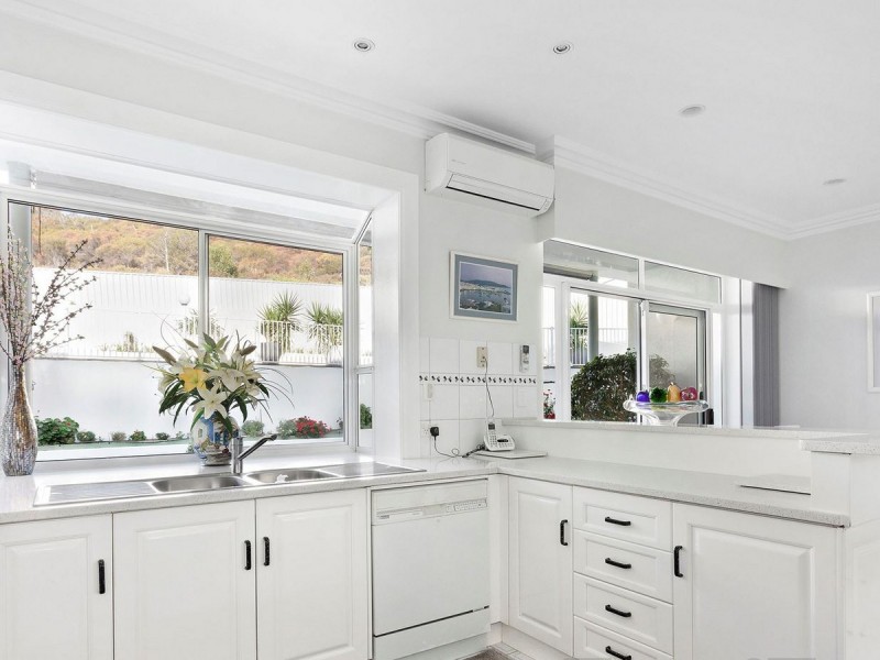 15 Grevillea Avenue, Athelstone SA 5076