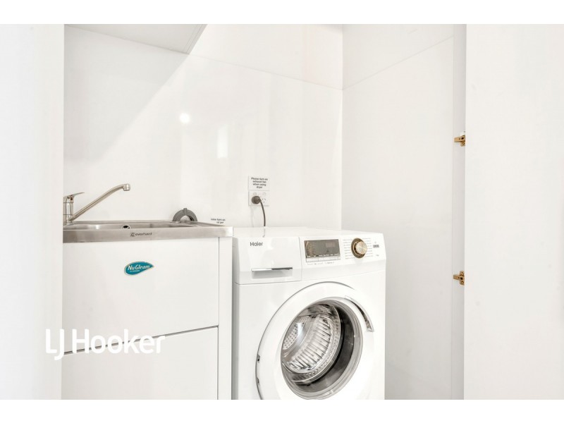 1603/29 Angas Street, Adelaide SA 5000