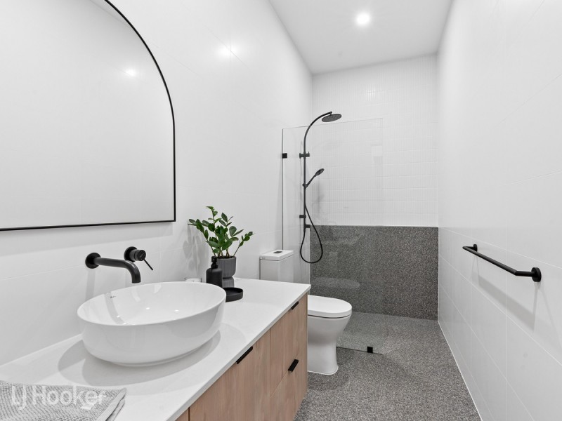 15A South Street, Hectorville SA 5073