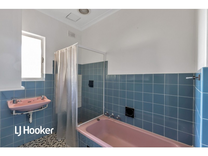 6 Clarence Drive, Athelstone SA 5076