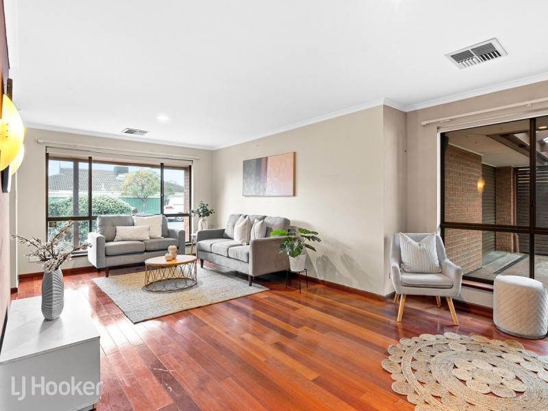 11 Emery Street, Hillcrest SA 5086