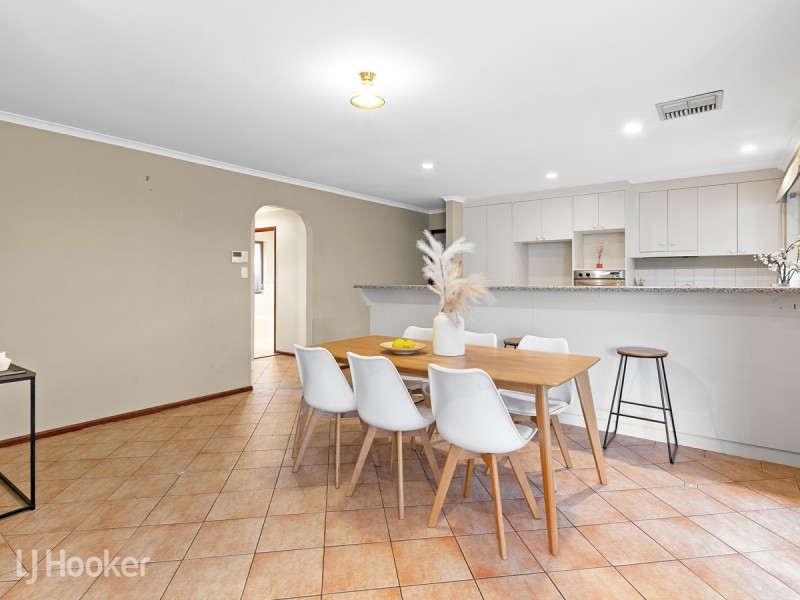11 Emery Street, Hillcrest SA 5086