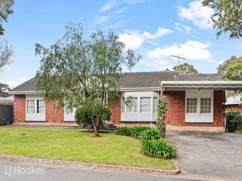 2 Lynly Crescent, Rostrevor SA 5073