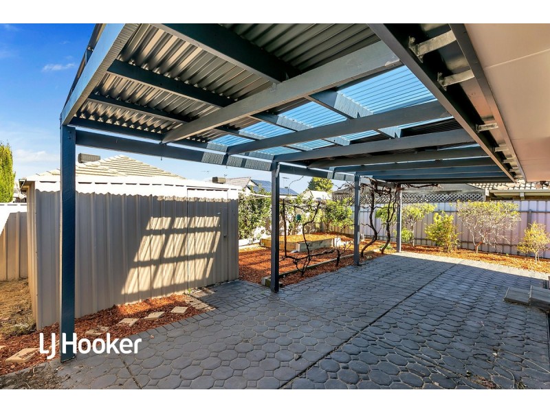 3 Hampton Drive, Oakden SA 5086