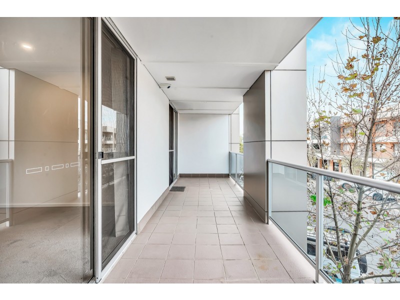 10/2-6 Goodall Parade, Mawson Lakes SA 5095