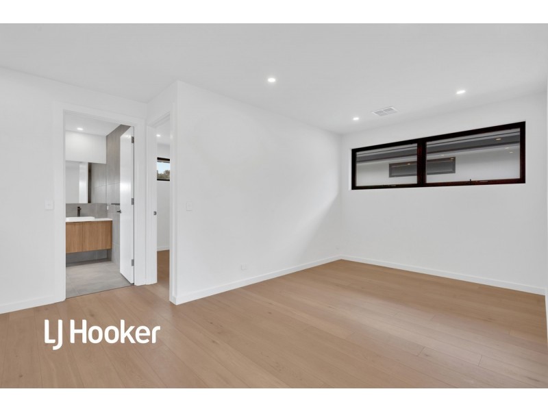 2b Mackirdy Street, Fulham SA 5024
