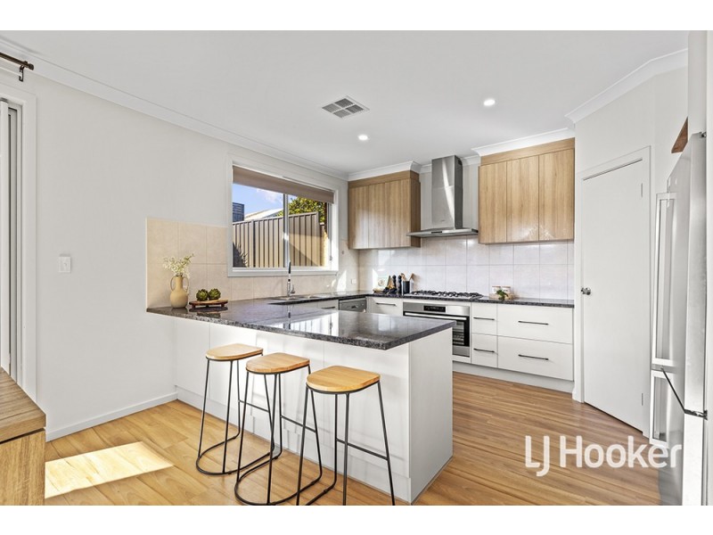 38 Branson Avenue, Clearview SA 5085