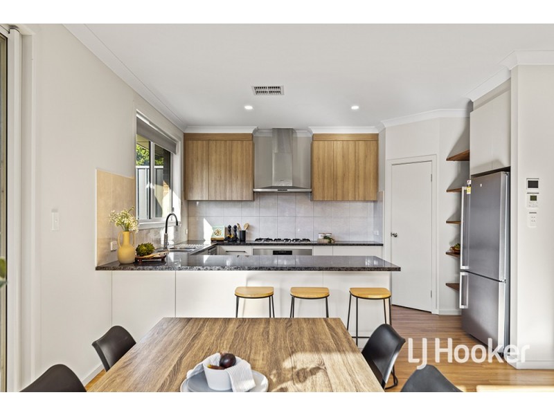 38 Branson Avenue, Clearview SA 5085