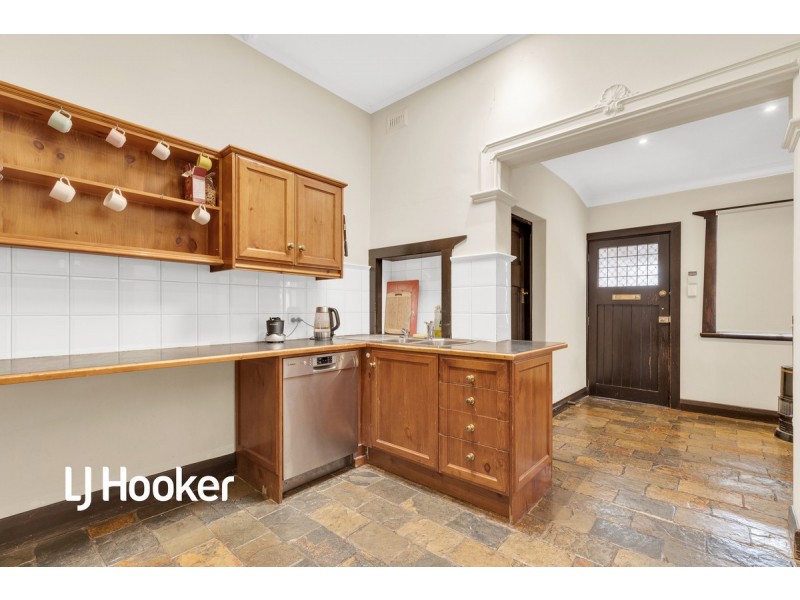 6 Dunstan Avenue, Kensington Park SA 5068