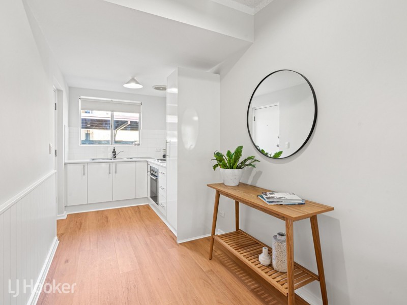 2 Botanic Grove, Campbelltown SA 5074