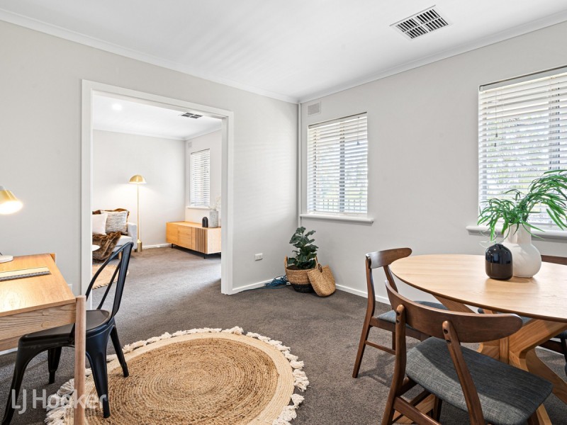 2 Botanic Grove, Campbelltown SA 5074