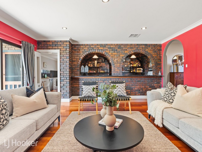 31 Landscape Crescent, Highbury SA 5089