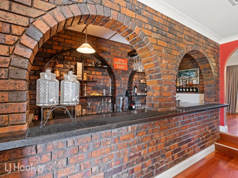 31 Landscape Crescent, Highbury SA 5089