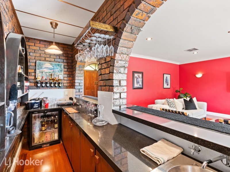 31 Landscape Crescent, Highbury SA 5089