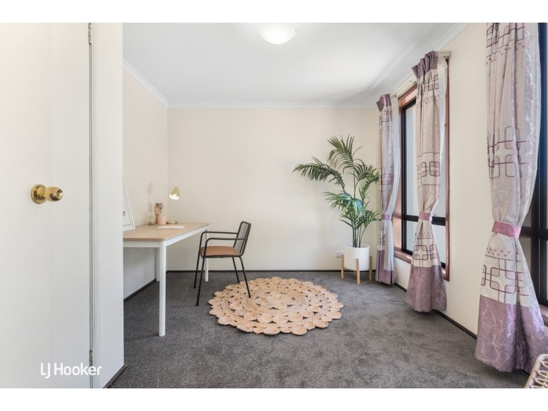 28 Benthall Avenue, Oakden SA 5086