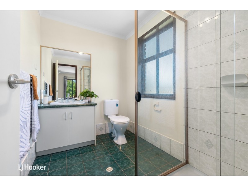 28 Benthall Avenue, Oakden SA 5086