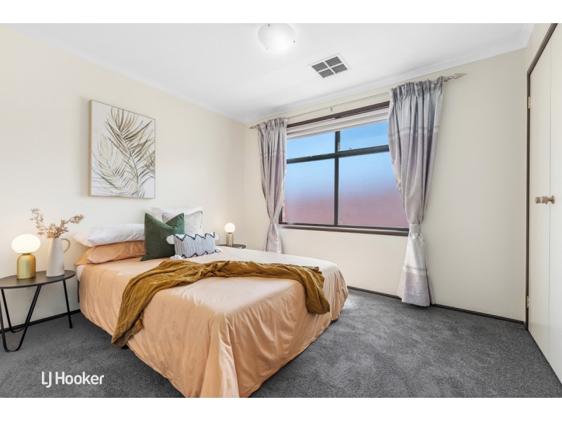 28 Benthall Avenue, Oakden SA 5086