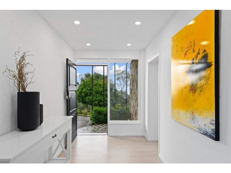 16 Caithness Avenue, Beaumont SA 5066