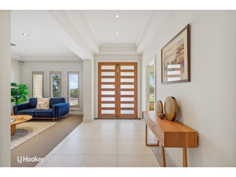 2A McHarg Road, Happy Valley SA 5159