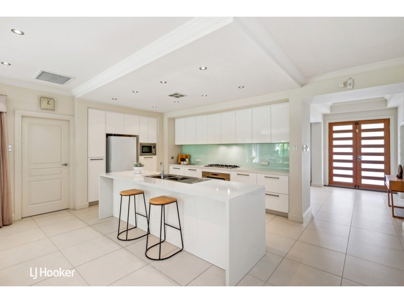 2A McHarg Road, Happy Valley SA 5159