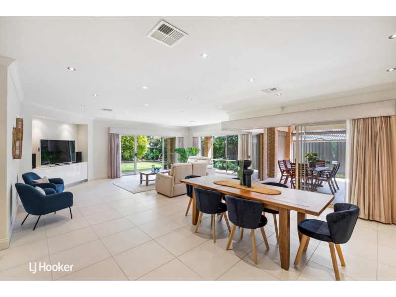 2A McHarg Road, Happy Valley SA 5159