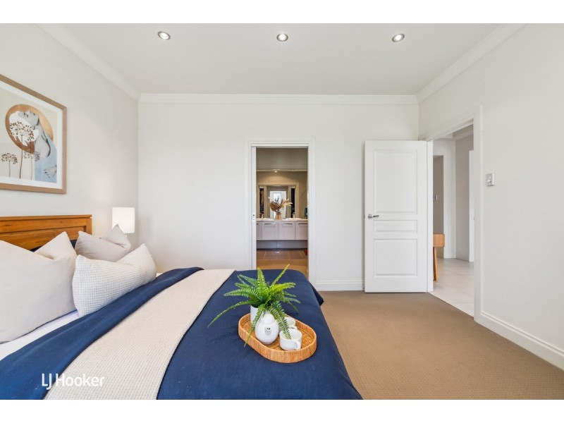 2A McHarg Road, Happy Valley SA 5159