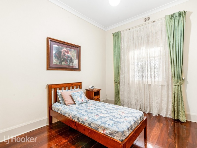 6 Aveland Avenue, Trinity Gardens SA 5068
