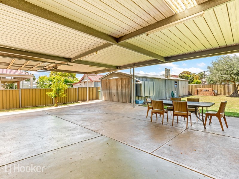 6 Aveland Avenue, Trinity Gardens SA 5068