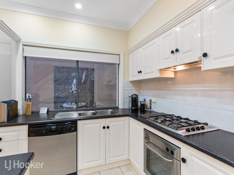 37 Willow Bend, Marden SA 5070