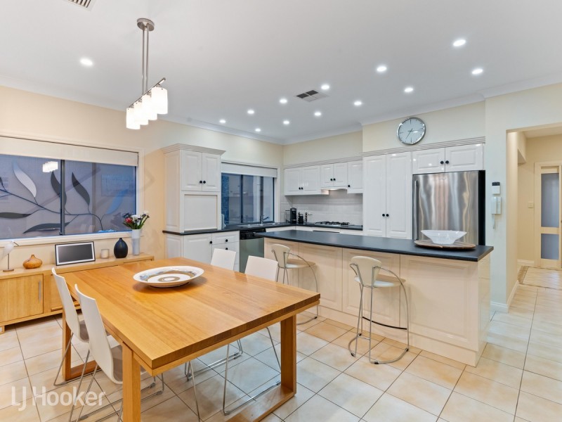 37 Willow Bend, Marden SA 5070