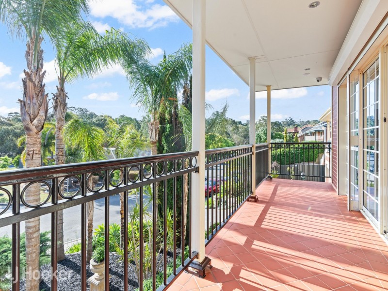8 Fayden Drive, Paradise SA 5075