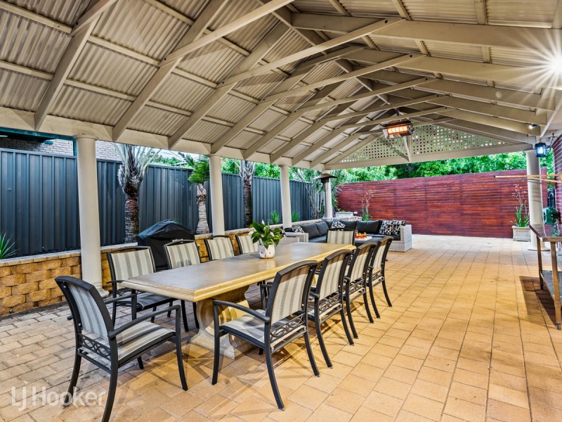 8 Fayden Drive, Paradise SA 5075