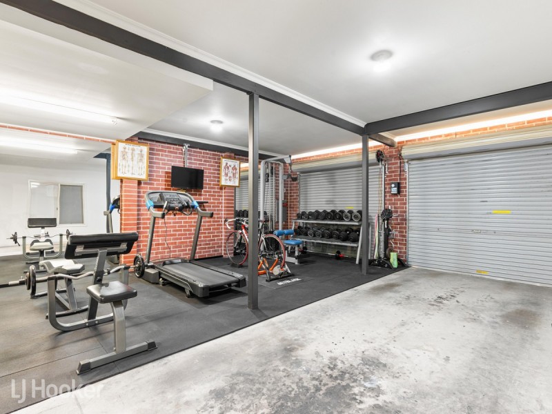 8 Fayden Drive, Paradise SA 5075