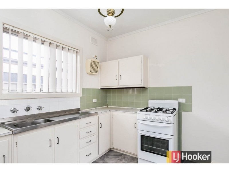 8/2 Hender Street, Klemzig SA 5087