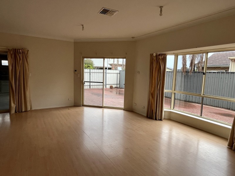 7 Foremost Court, North Haven SA 5018