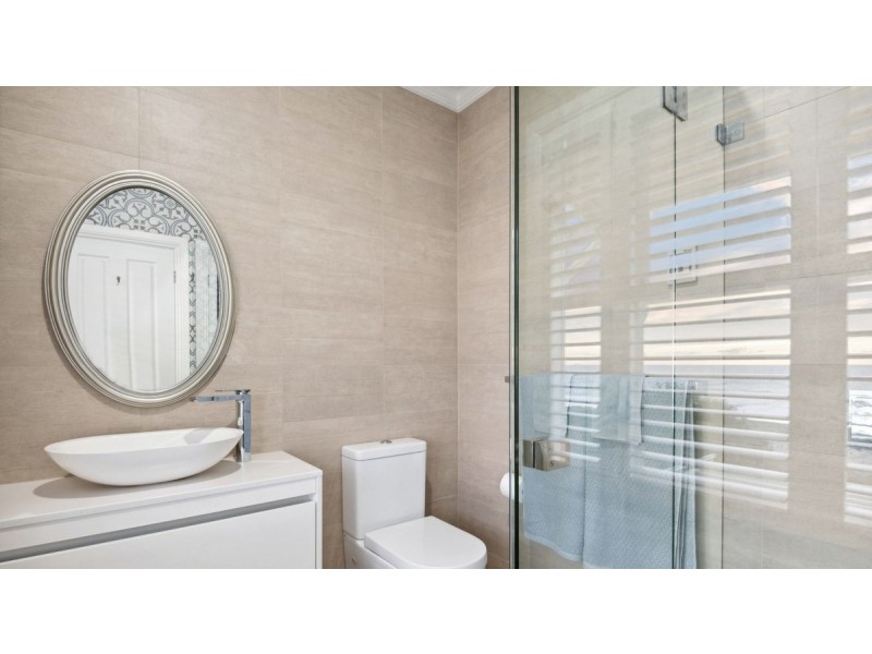 95 Seaview Road, Tennyson SA 5022