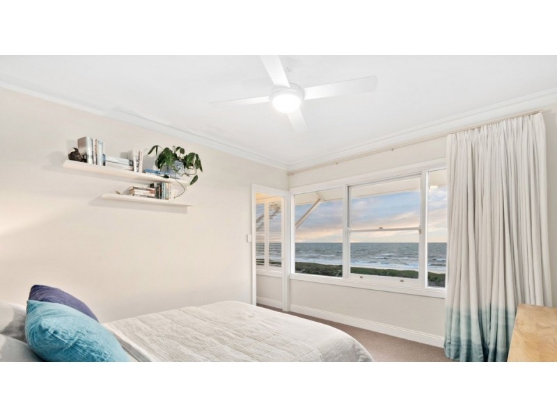 95 Seaview Road, Tennyson SA 5022